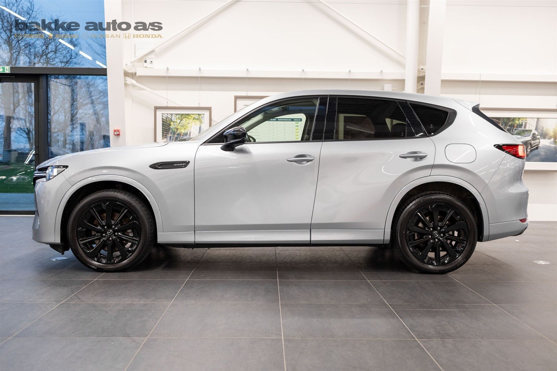 Mazda CX-60 2,5 e-Skyactiv  Plugin-hybrid Homura AWD 327HK 5d 8g Aut.