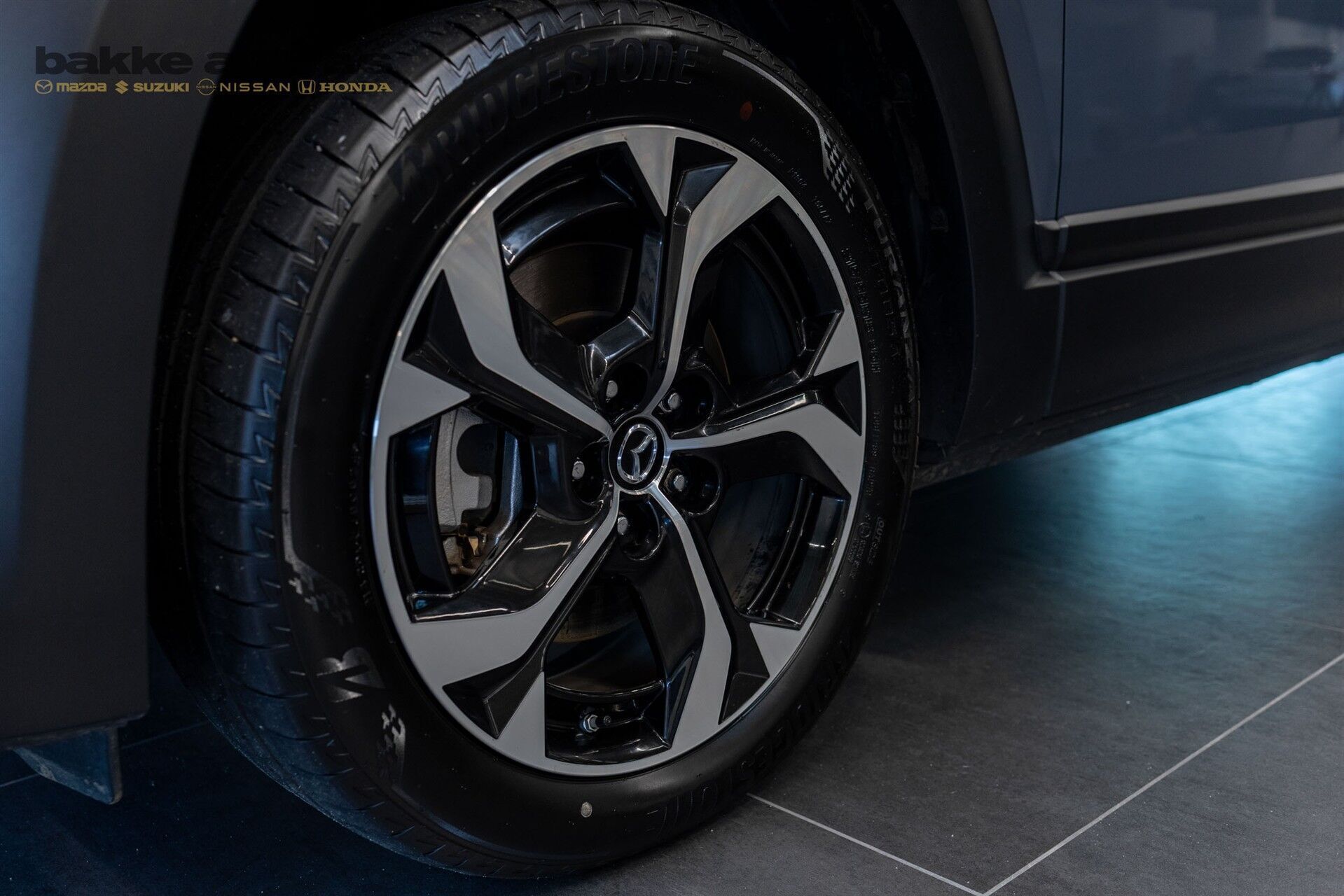 Mazda MX-30 0,8 e-Skyactiv R-EV  Plugin-hybrid Makoto 170HK 5d Trinl. Gear