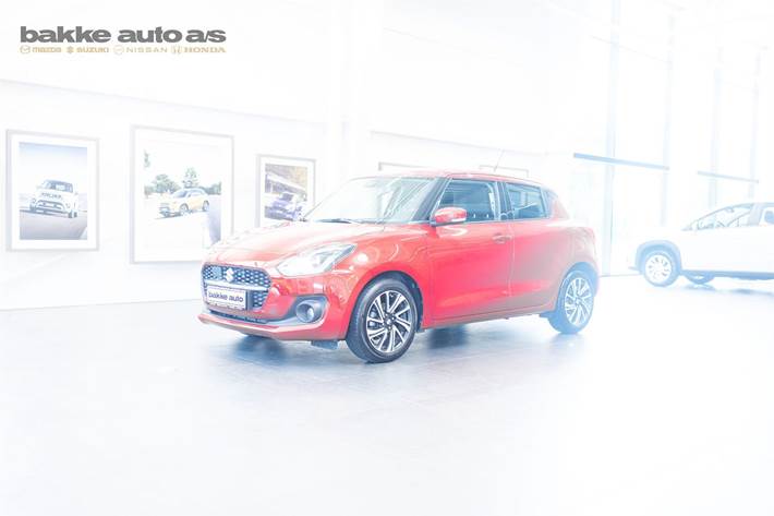 Rød Suzuki Swift fra 2024
