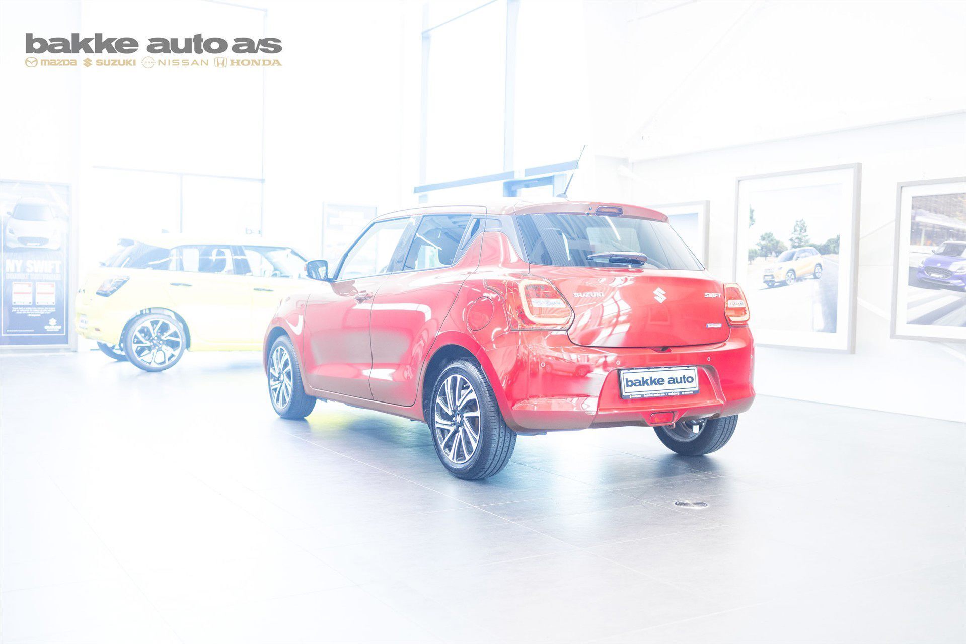 Rød Suzuki Swift fra 2024