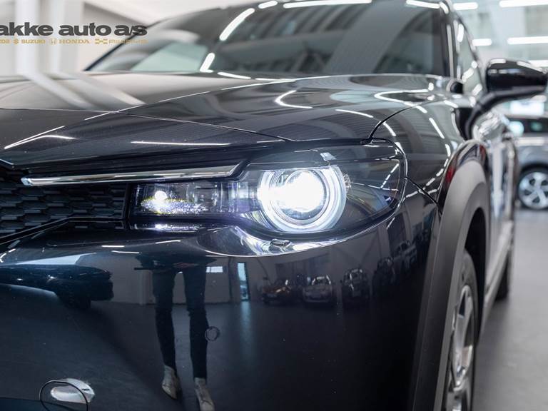 Mazda MX-30 e-Skyactiv Makoto 145HK 5d Aut.