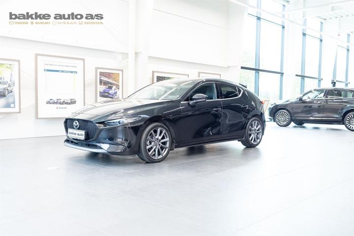 Sort Mazda 3 fra 2023