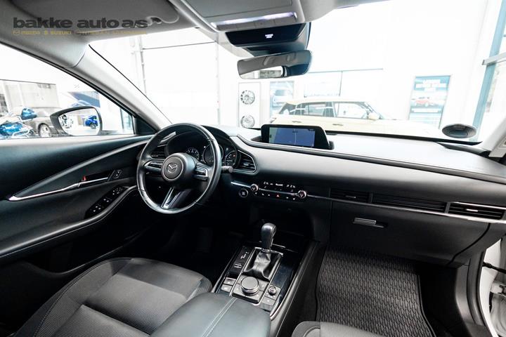Hvid Mazda CX-30 fra 2021
