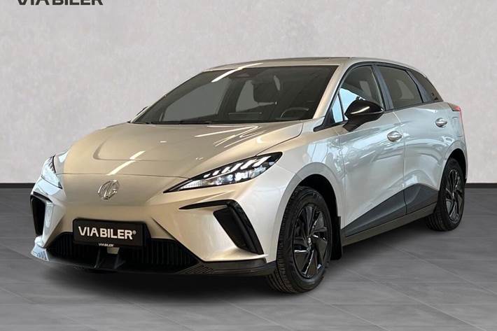 Sølv MG MG4 Electric fra 2023 set udefra