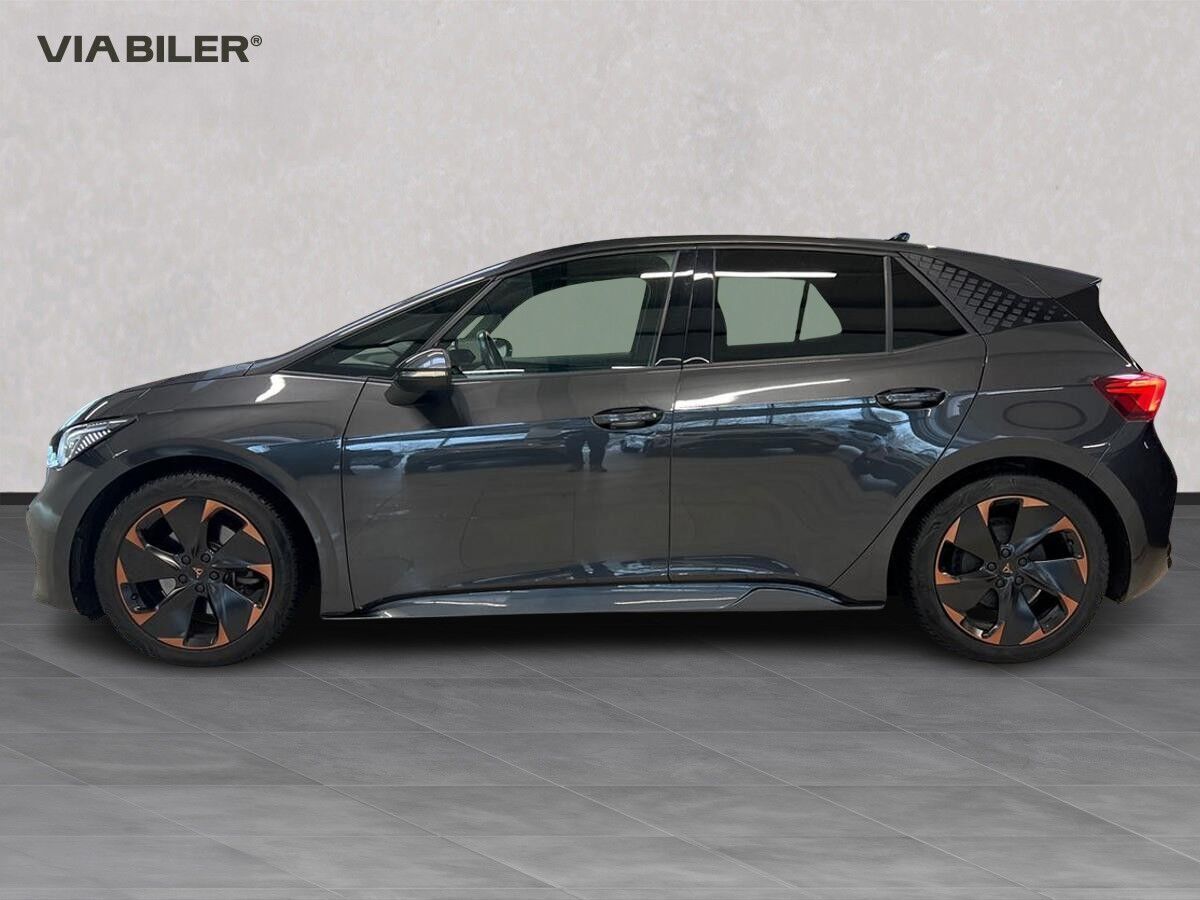 Grå Cupra Born fra 2021