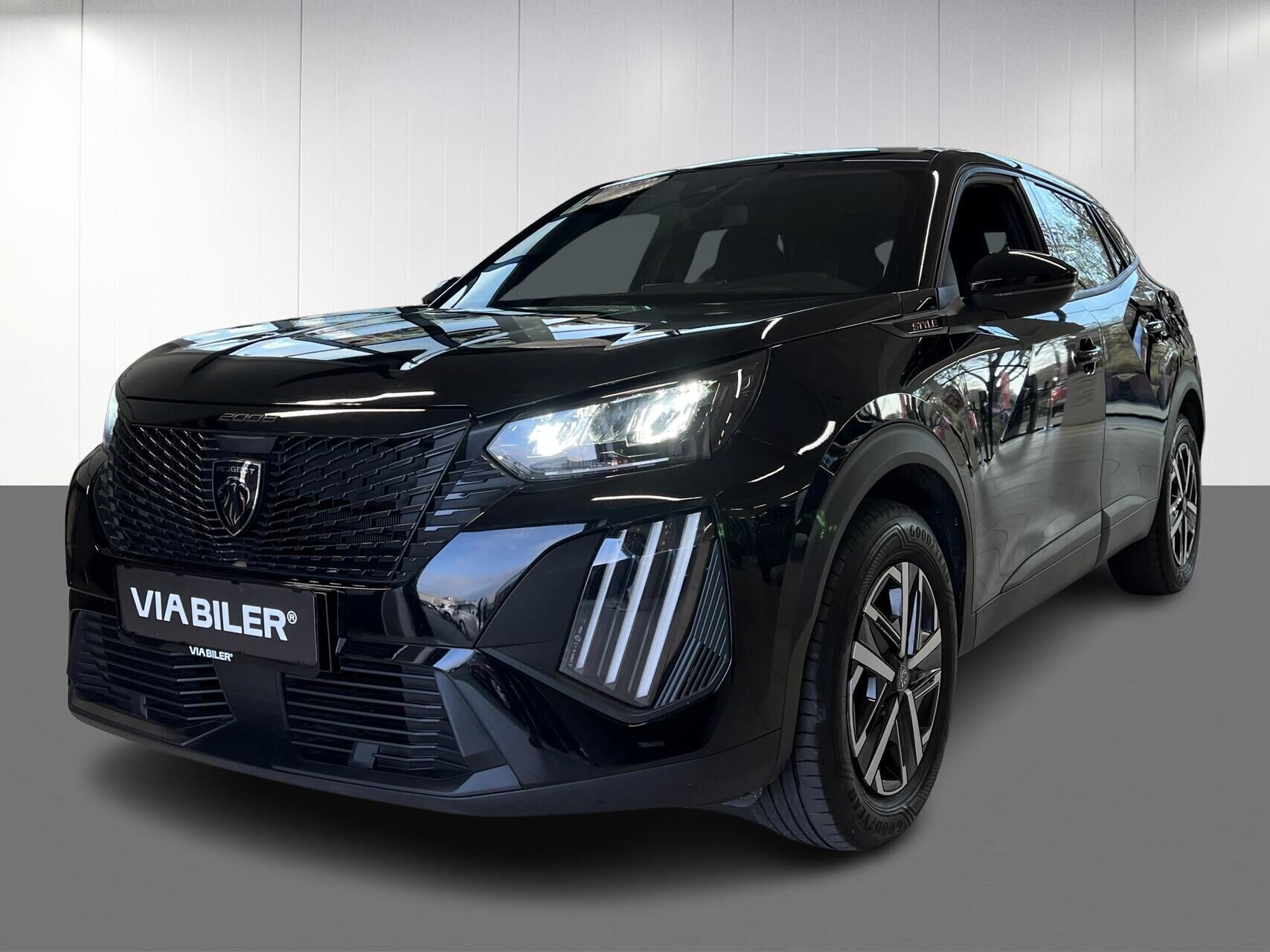 Peugeot e-2008 EL Style 156HK 5d Aut.