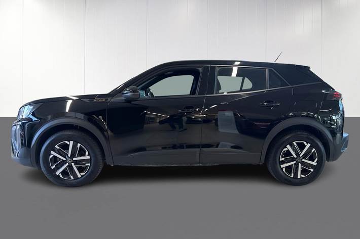 Sort Peugeot e-2008 fra 2025