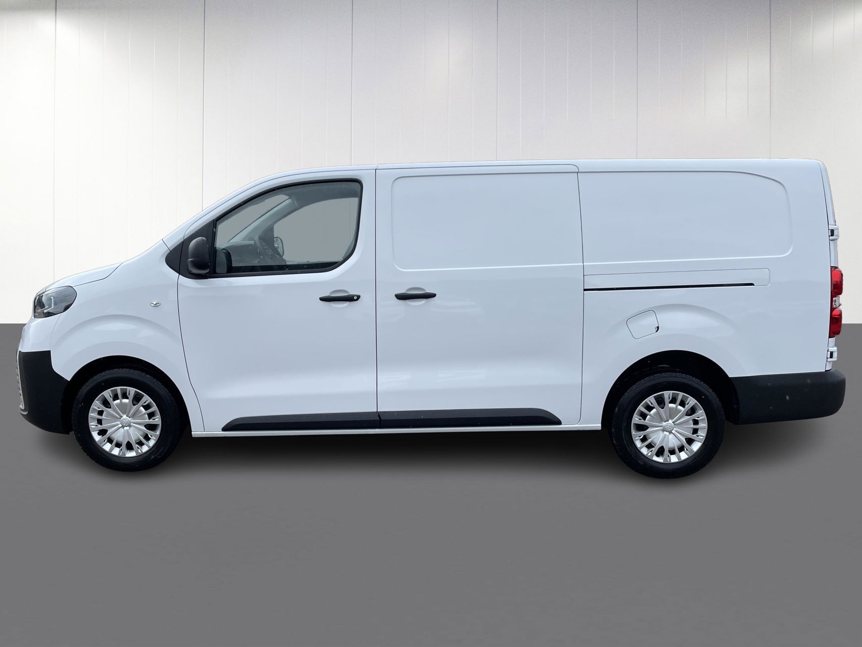 Toyota ProAce 2,0 Long D Comfort Master To skydedør 144HK Van 8g Aut.