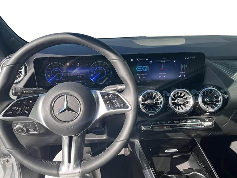 Mercedes EQA 300 EL Progressive 4Matic 228HK 5d Aut.