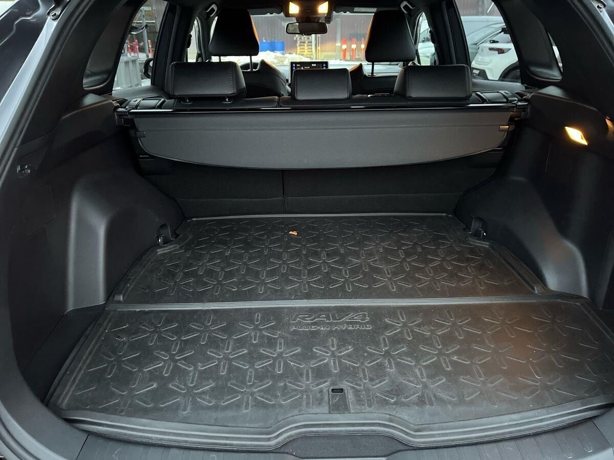 Toyota RAV4 Plug-in 2,5 Plugin-hybrid H3 Comfort AWD 306HK 5d 6g Aut.