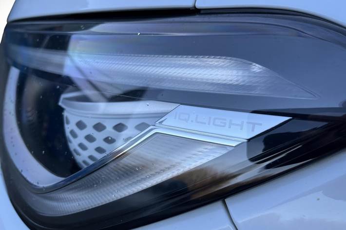 Hvid VW ID.4 fra 2021