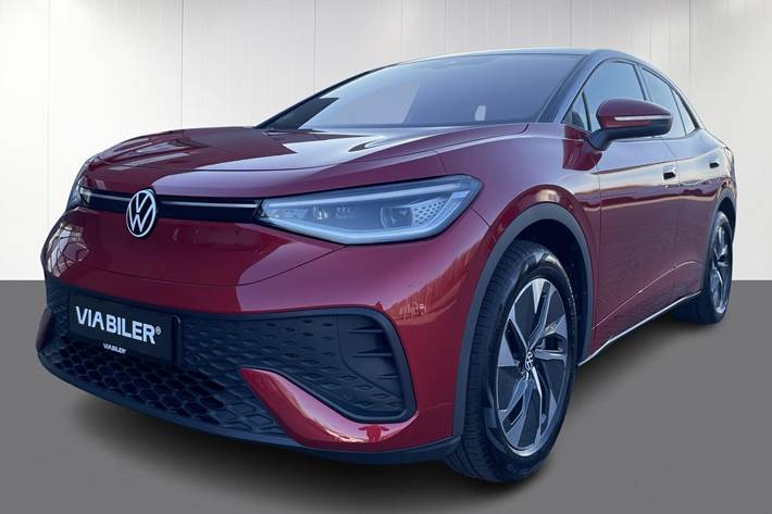 Rød VW ID.5 fra 2025 set udefra