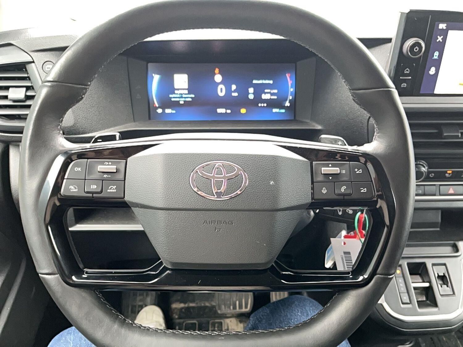 Toyota ProAce 2,0 Long D Comfort Master To skydedør 144HK Van 8g Aut.