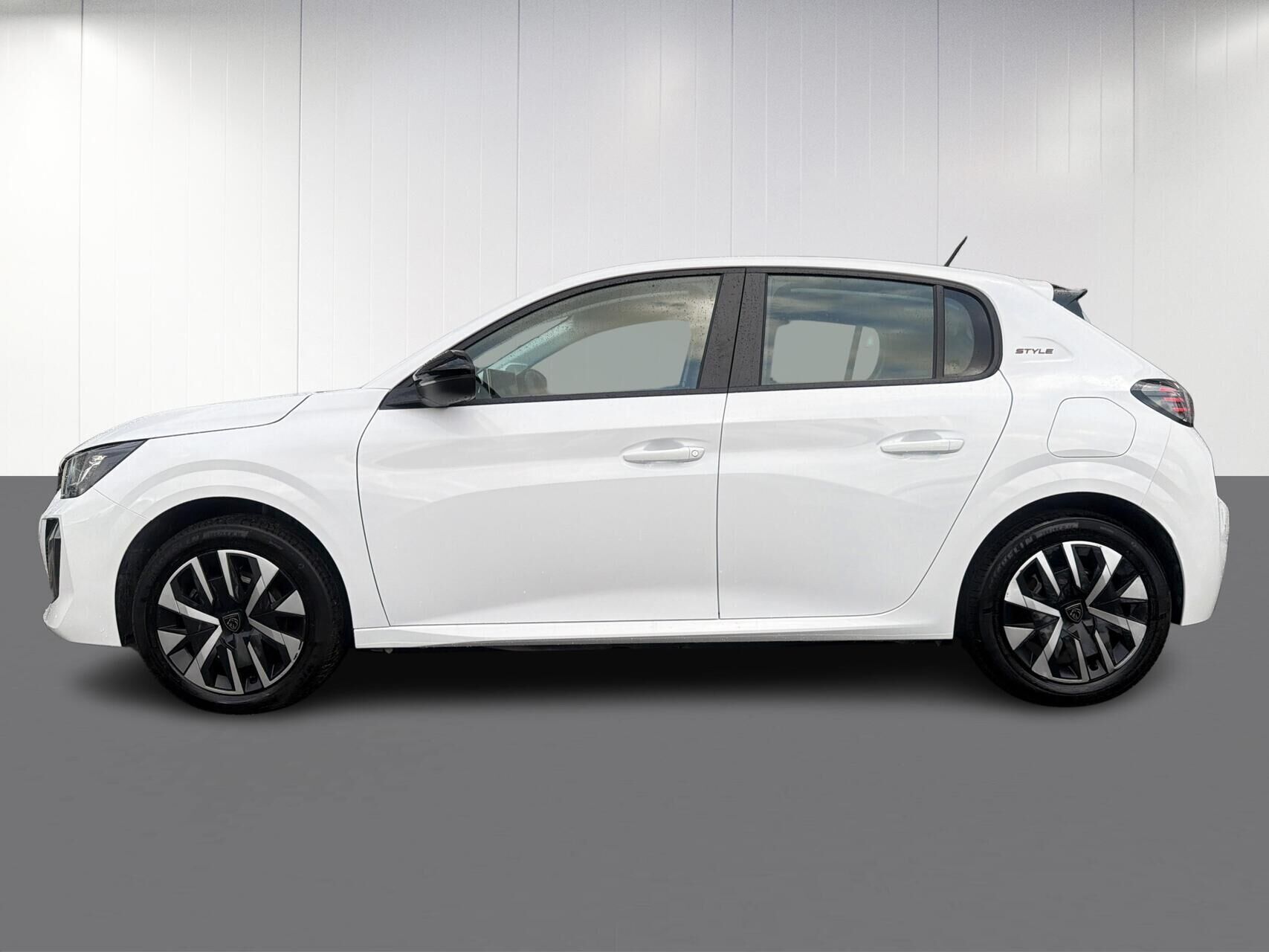 Peugeot e-208 EL Style 136HK 5d Aut.