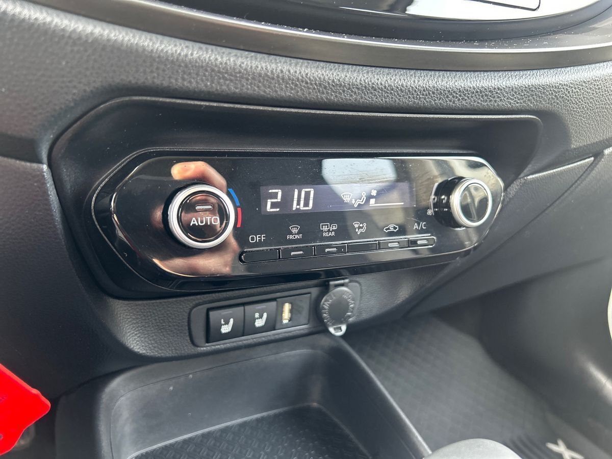 Hvid Toyota Aygo X fra 2022