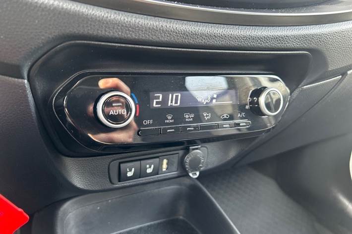 Hvid Toyota Aygo X fra 2022