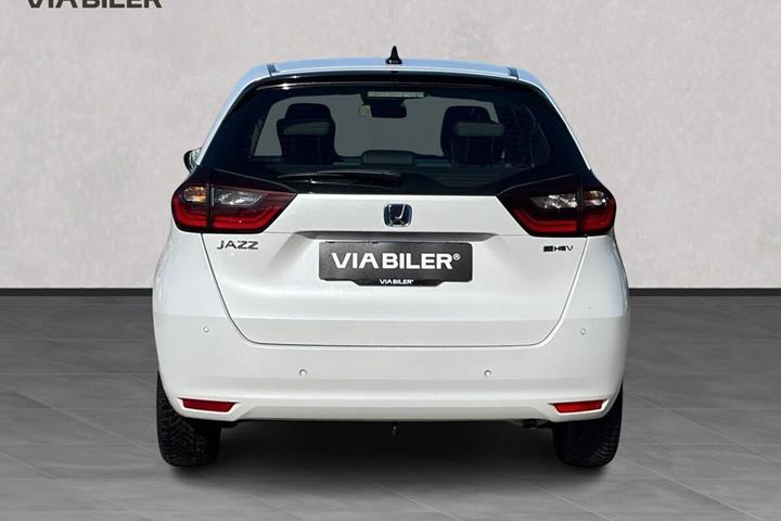 Hvid Honda Jazz fra 2021