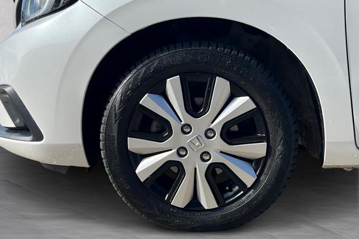 Hvid Honda Jazz fra 2021