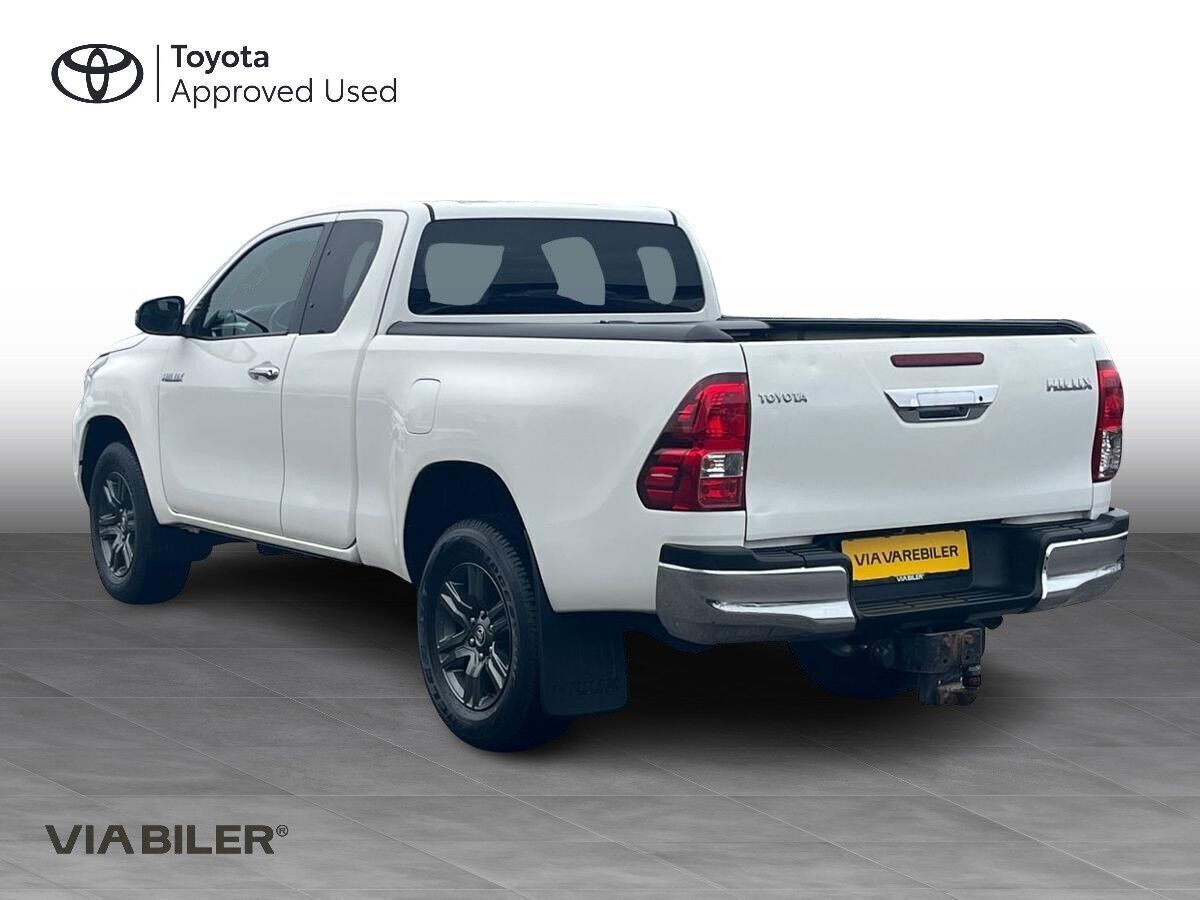 Toyota HiLux 2,8 Extra Cab D-4D T3 AWD 204HK Pick-Up Aut.