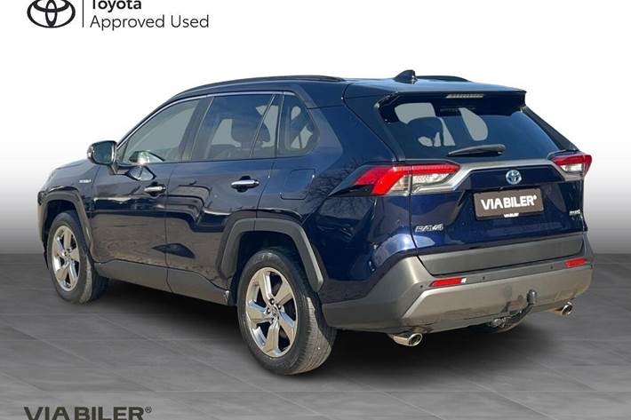 Blå Toyota RAV4 fra 2020