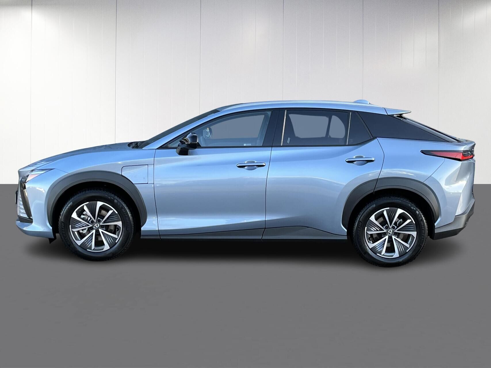 Lexus RZ 300e EL Executive 204HK 4d Aut.