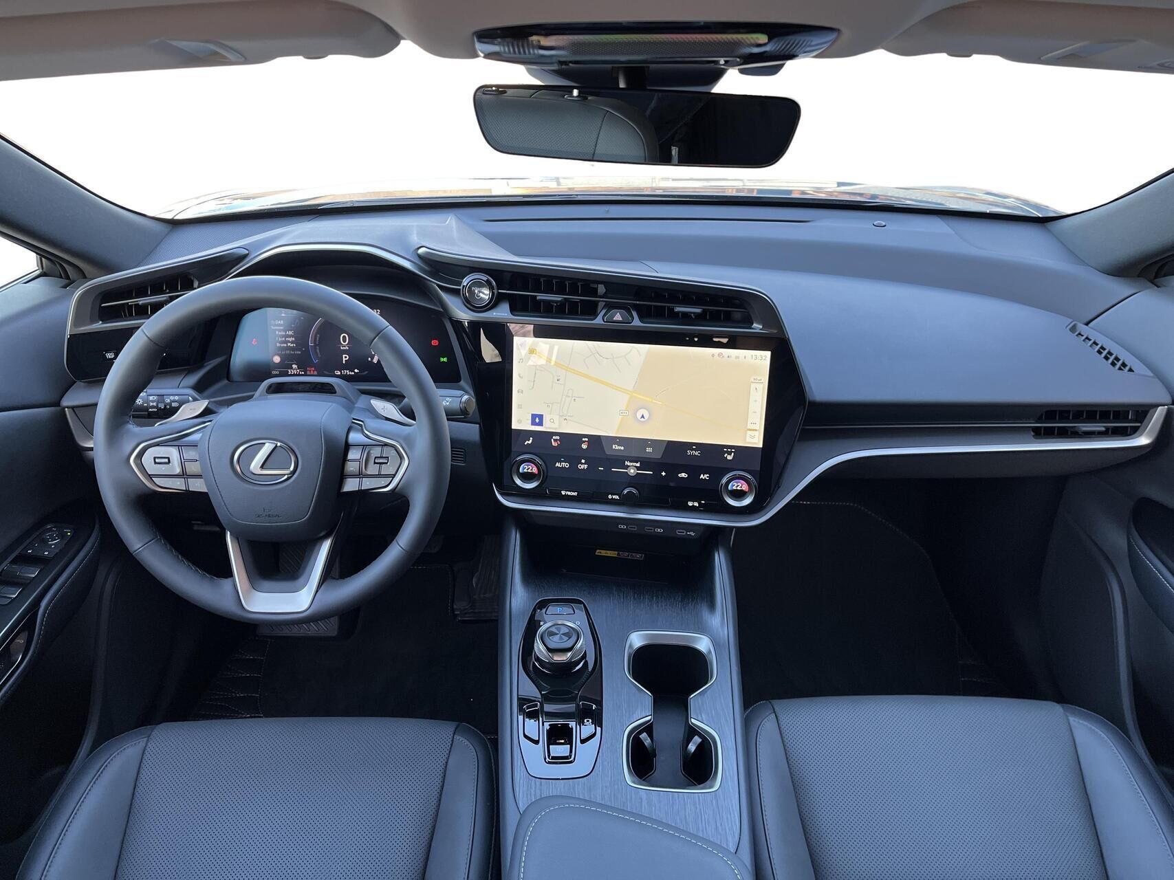 undefined Lexus RZ fra 2025