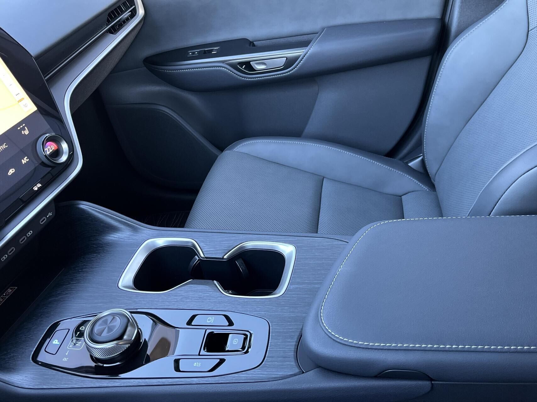 undefined Lexus RZ fra 2025