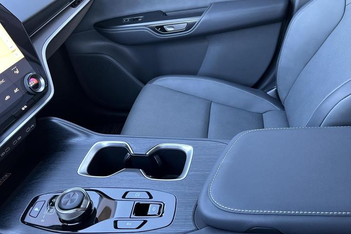 undefined Lexus RZ fra 2025