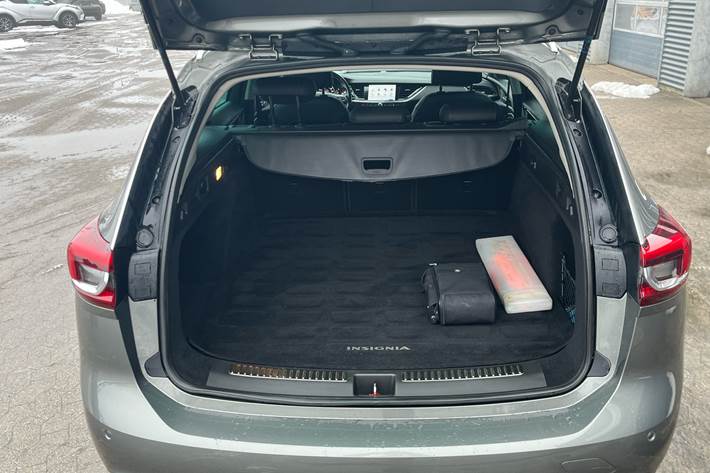 undefined Opel Insignia fra 2017