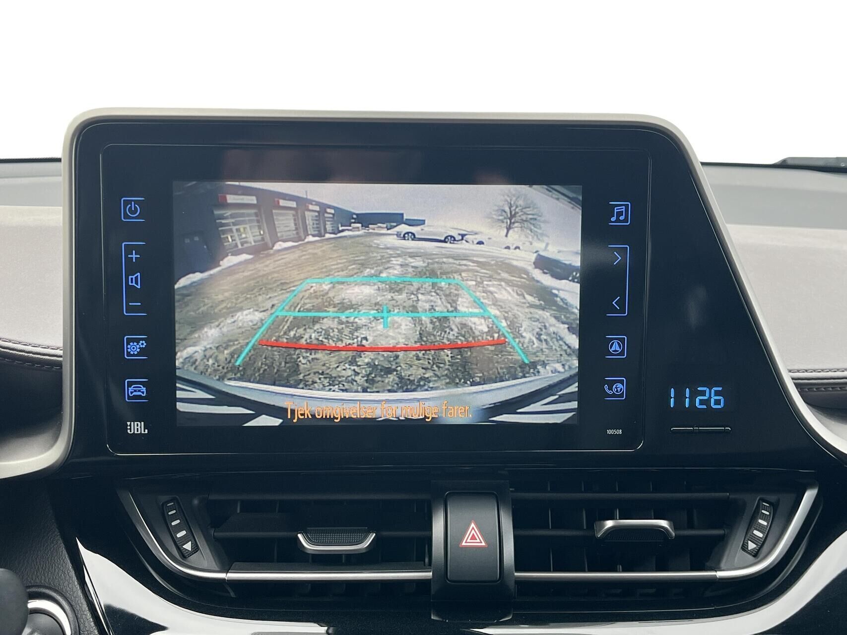 Sølv Toyota C-HR fra 2017
