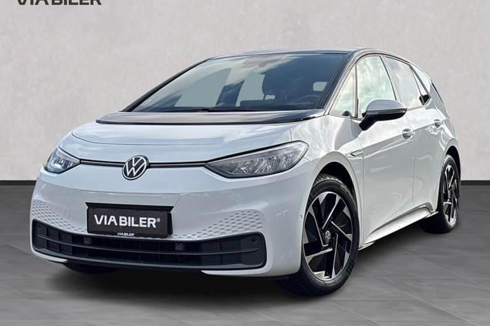 Hvid VW ID.3 fra 2022 set udefra