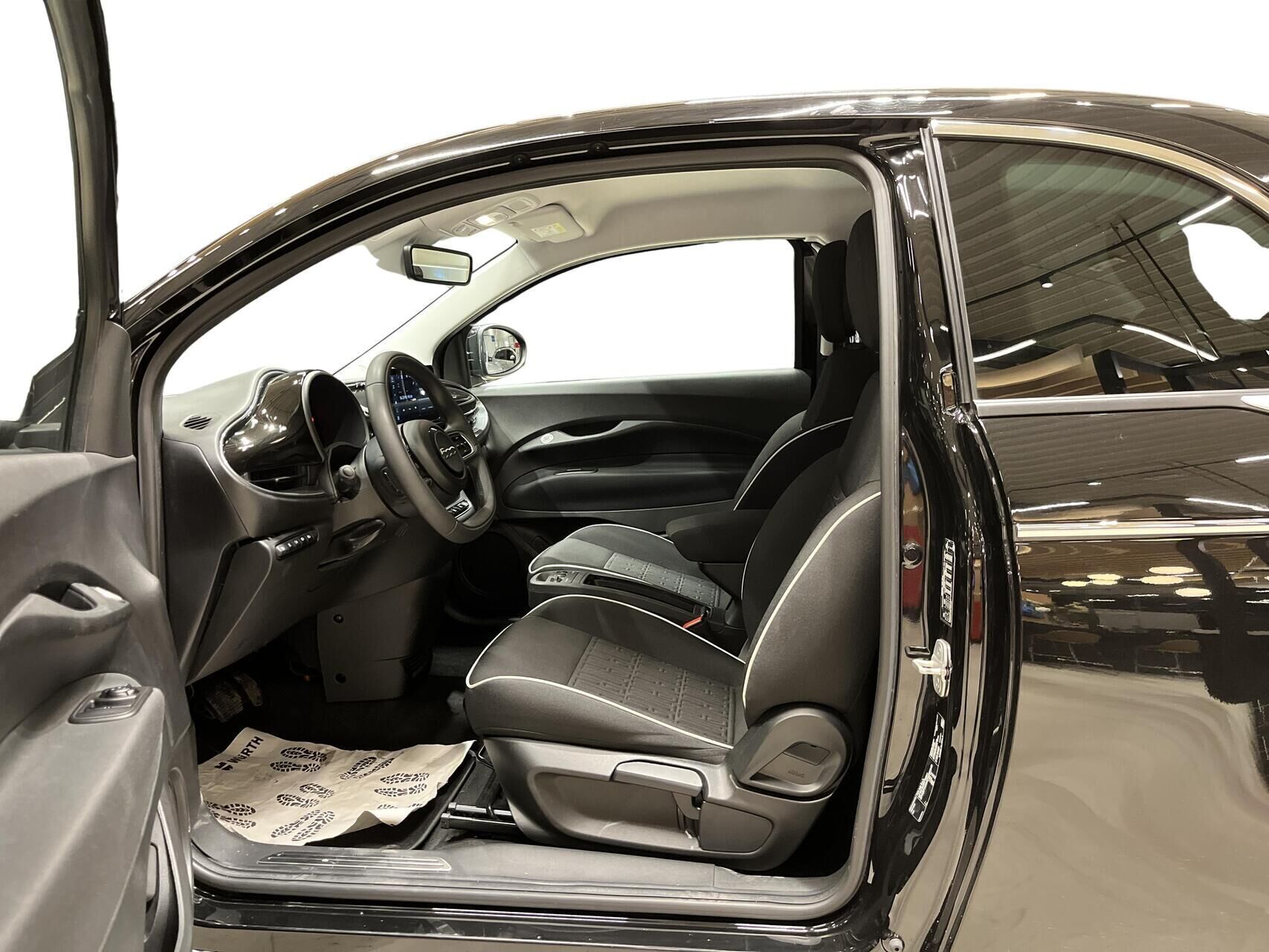 Fiat 500e 3+1 EL Icon 118HK 4d Aut.