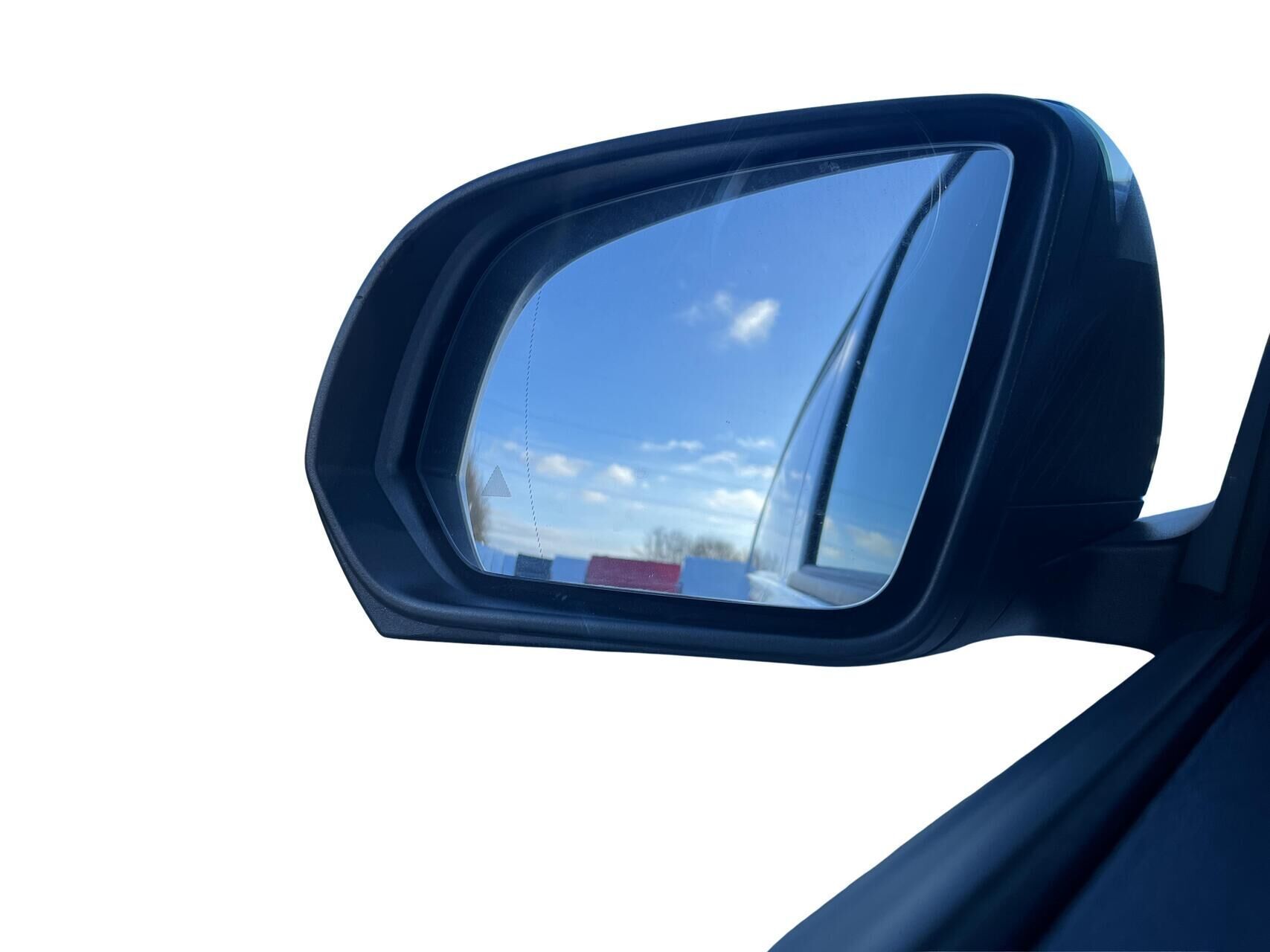 Hvid Mercedes eVito fra 2025