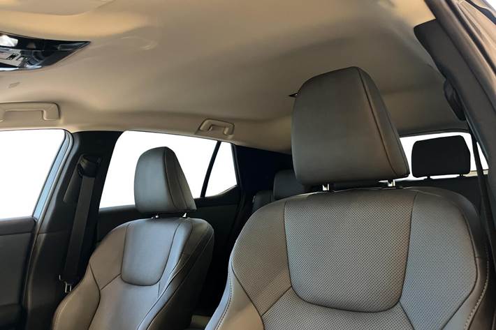 Grå Lexus RZ fra 2025