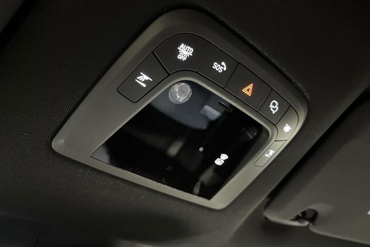 Grå Volvo EX90 fra 2025