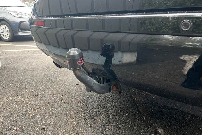 Blå Toyota RAV4 Plug-in fra 2021