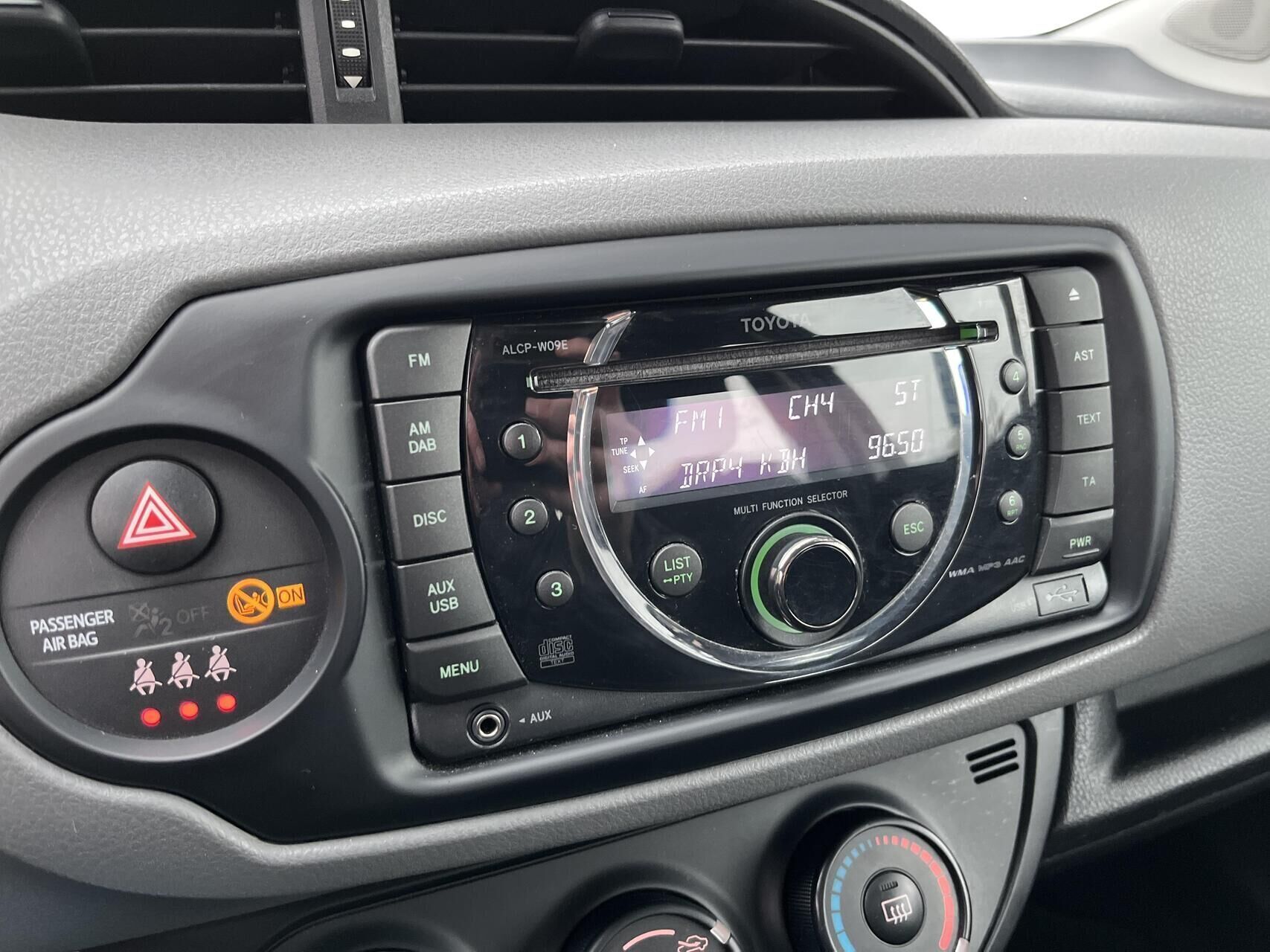 Hvid Toyota Yaris fra 2016
