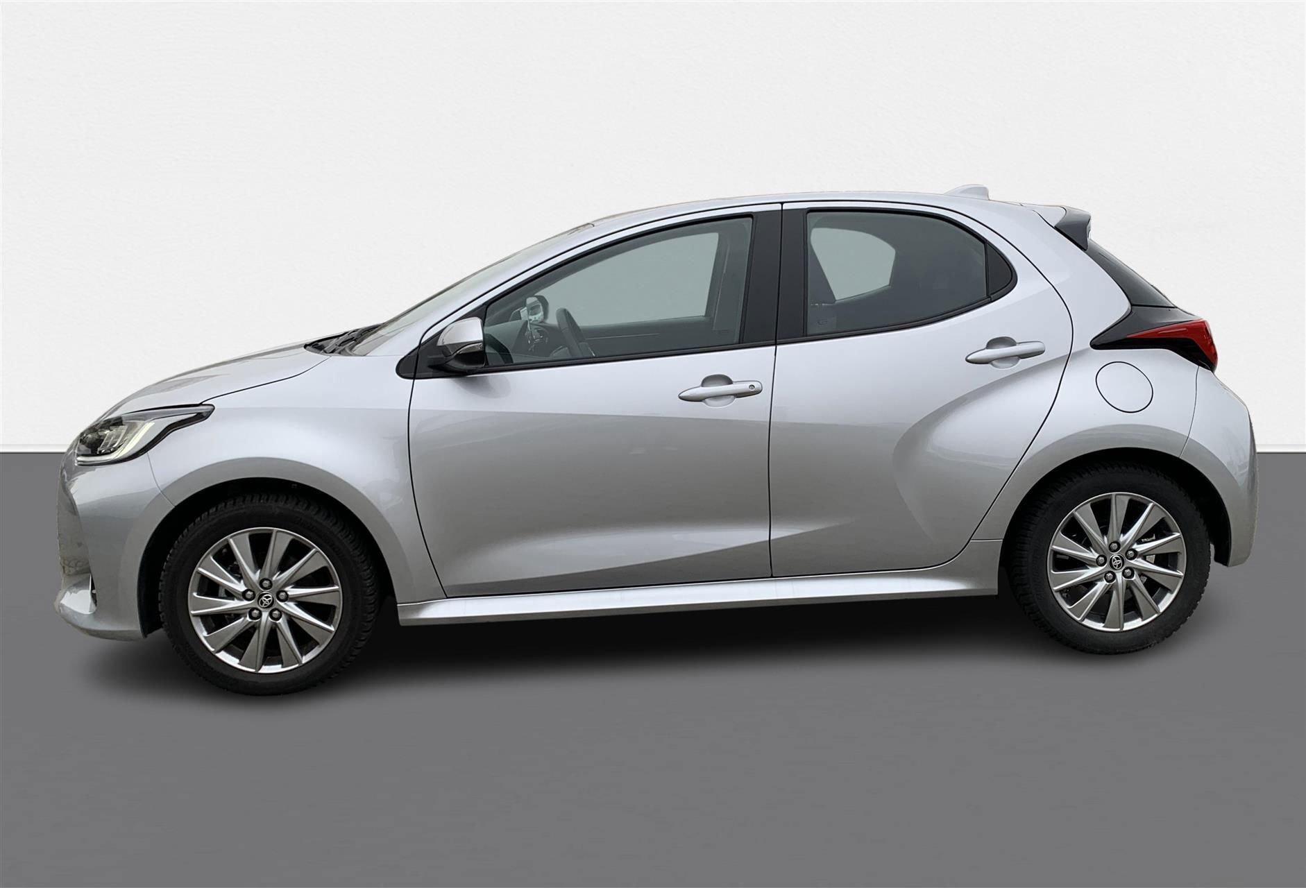 Toyota Yaris 1,5 VVT-I Active Technology Plus 125HK 5d 6g