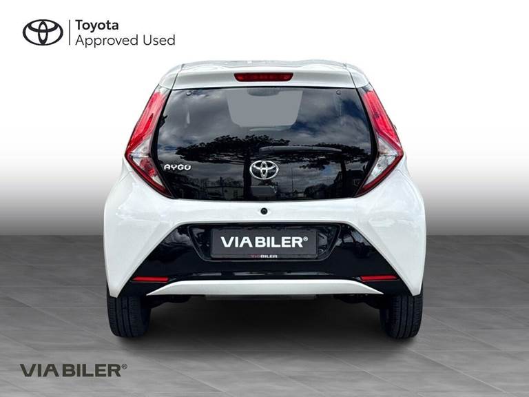 Toyota Aygo 1,0 VVT-I X-Press 72HK 5d