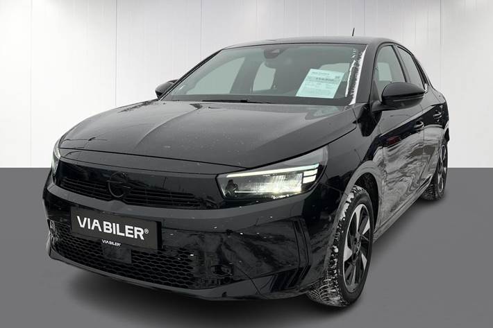 Sort Opel Corsa-e fra 2024 set udefra