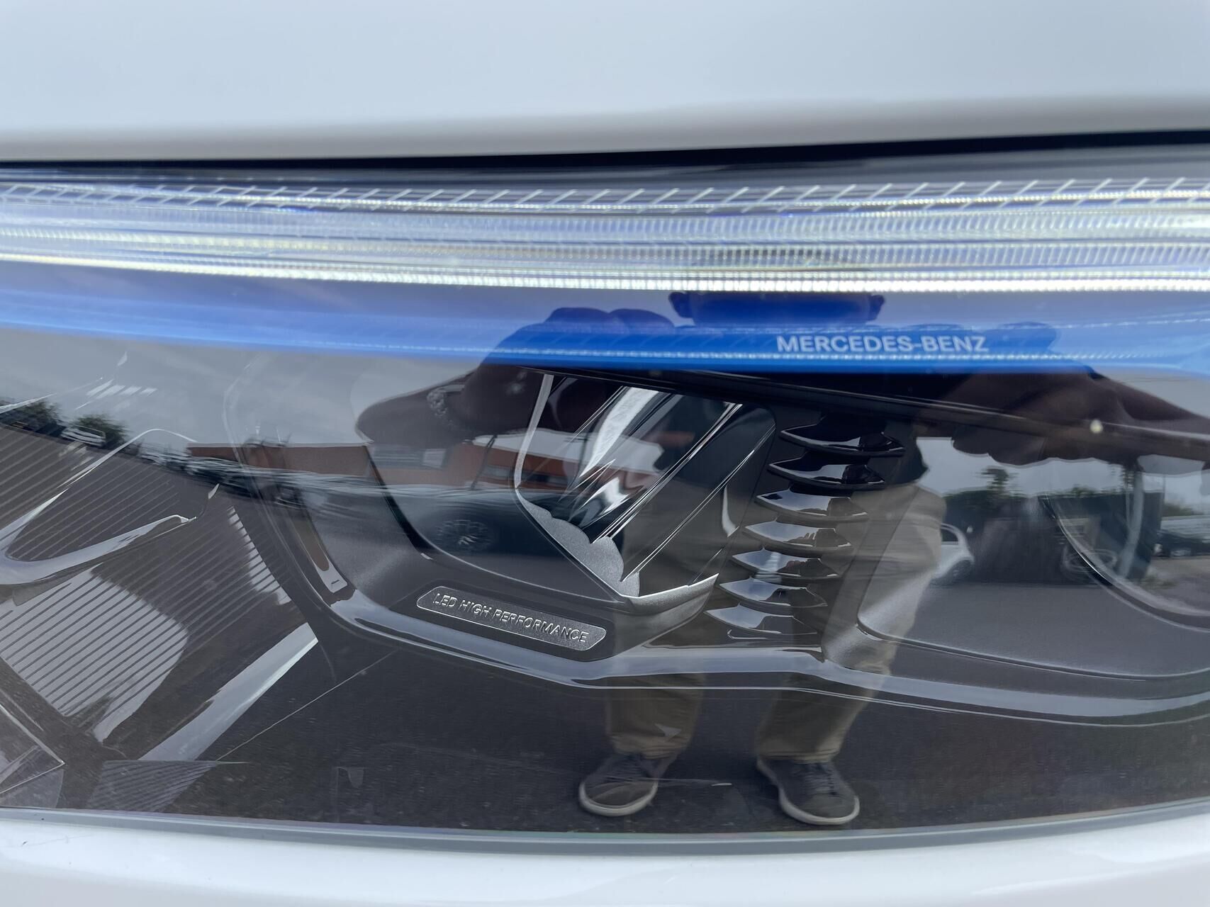 undefined Mercedes EQB 300 fra 2024