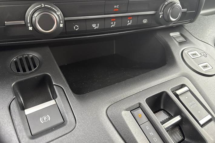 Hvid Toyota Proace City Electric fra 2024