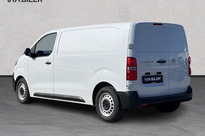 Hvid Opel Vivaro-e fra 2025