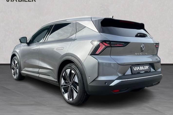 Grå Renault Scénic fra 2025