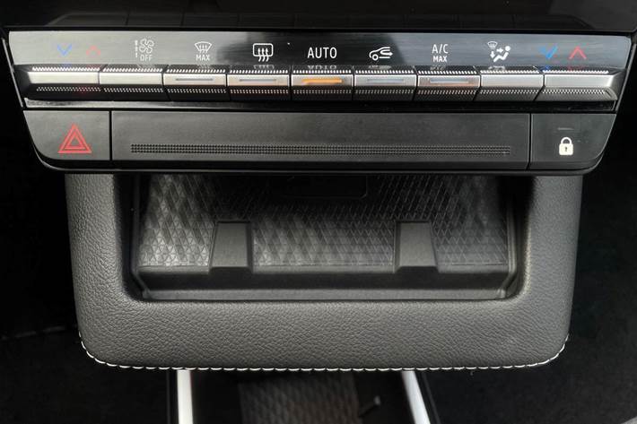 Grå Renault Scénic fra 2025