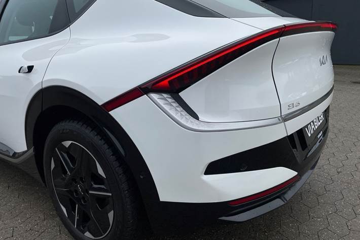 Hvid Kia EV6 fra 2025