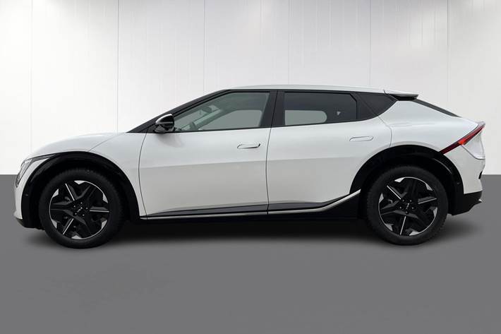 Hvid Kia EV6 fra 2025