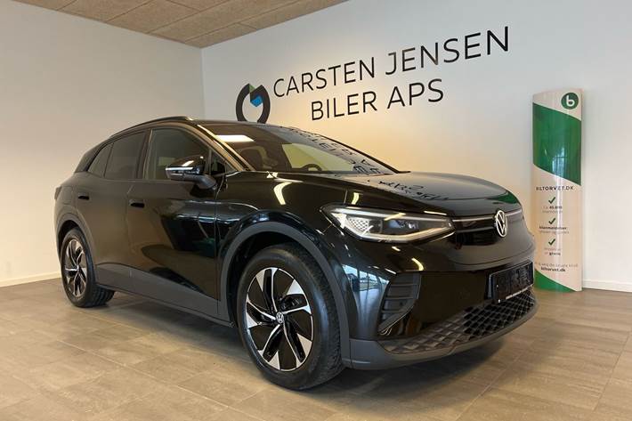 Sort VW ID.4 fra 2024 set udefra