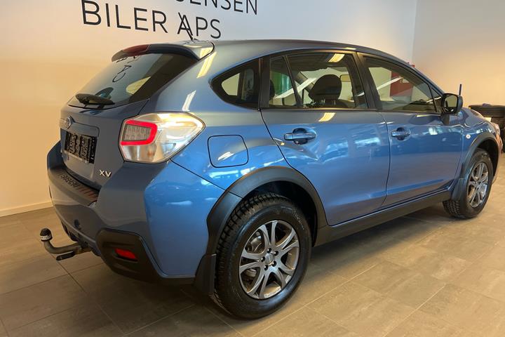 Blå Subaru XV fra 2016