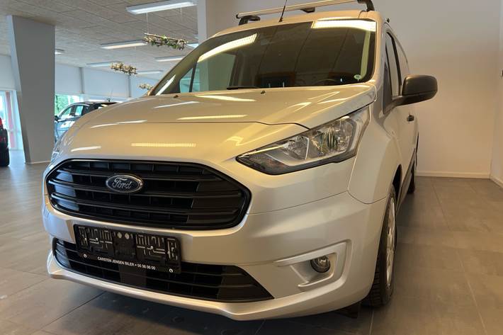 Sølv Ford Transit Connect fra 2020